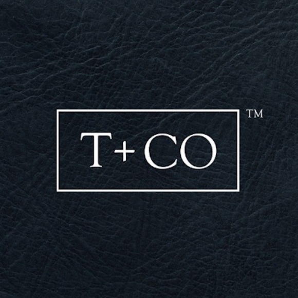 Meet your Posher, Tabitha - Picture 1 of 1